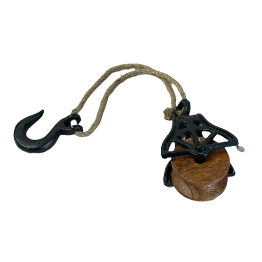 Hook With Wooden Wheel Pulley